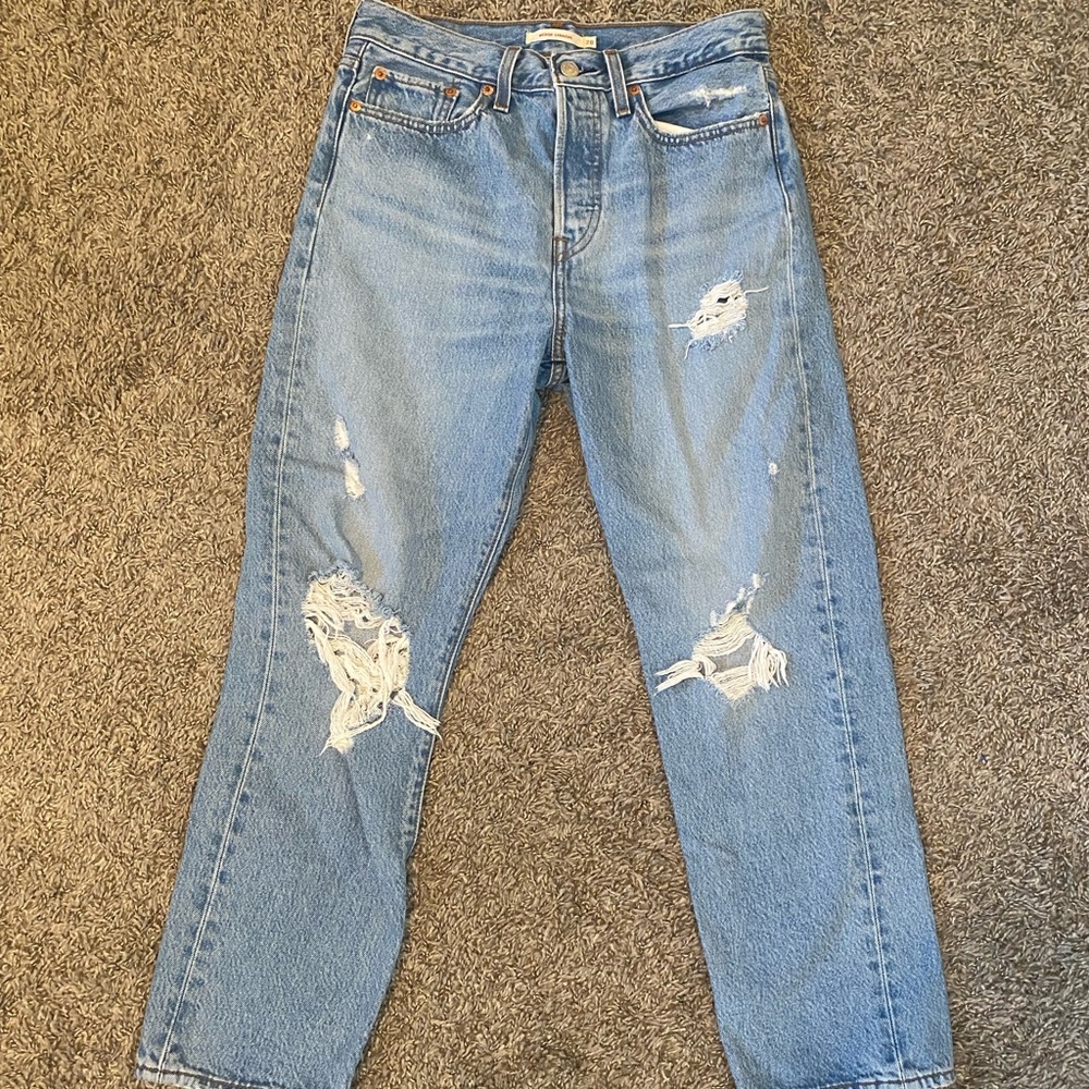 Wedgie Straight Levi Jeans - 28